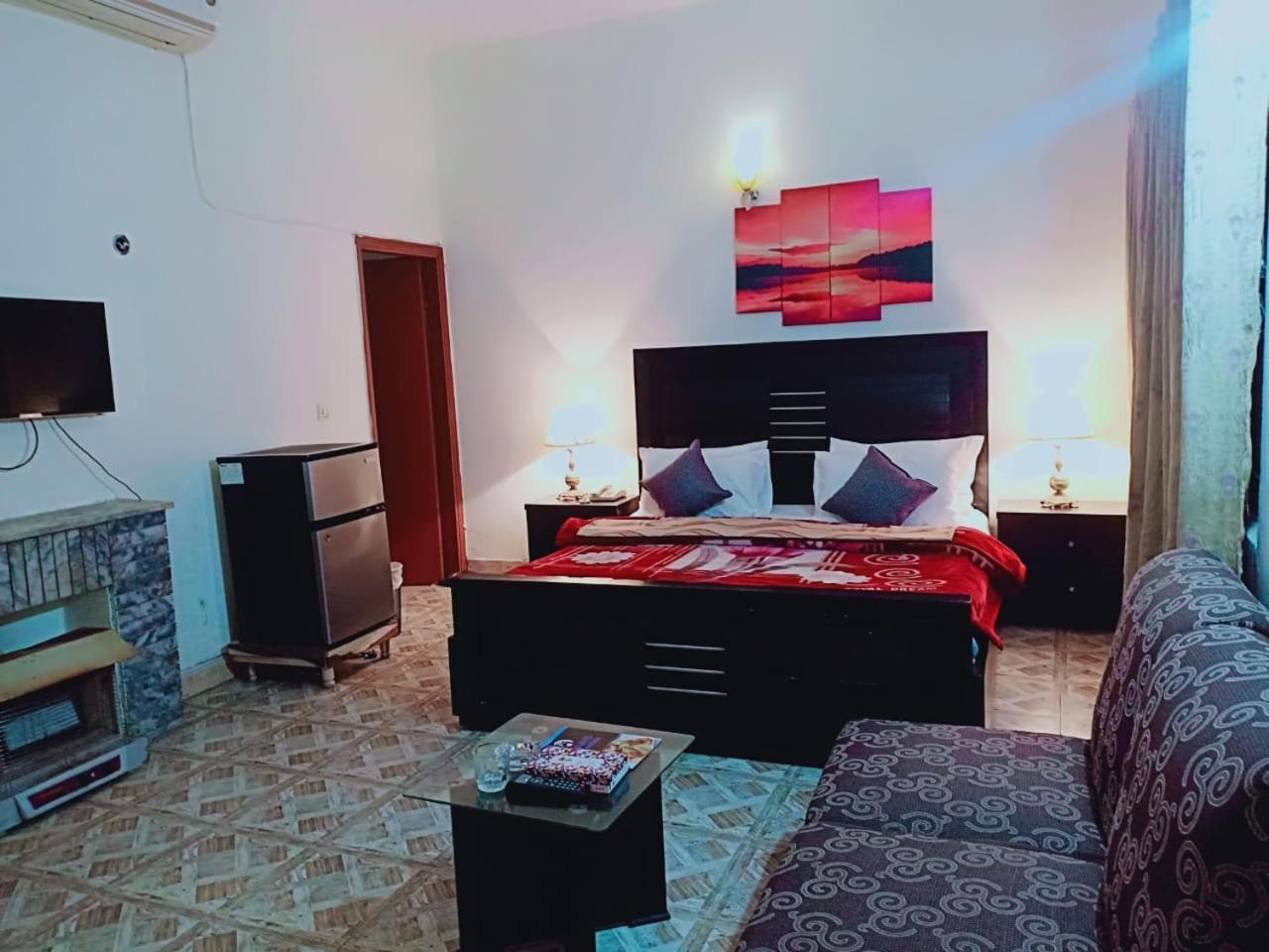 Pyramid International Guest House Iszlámábád Kültér fotó